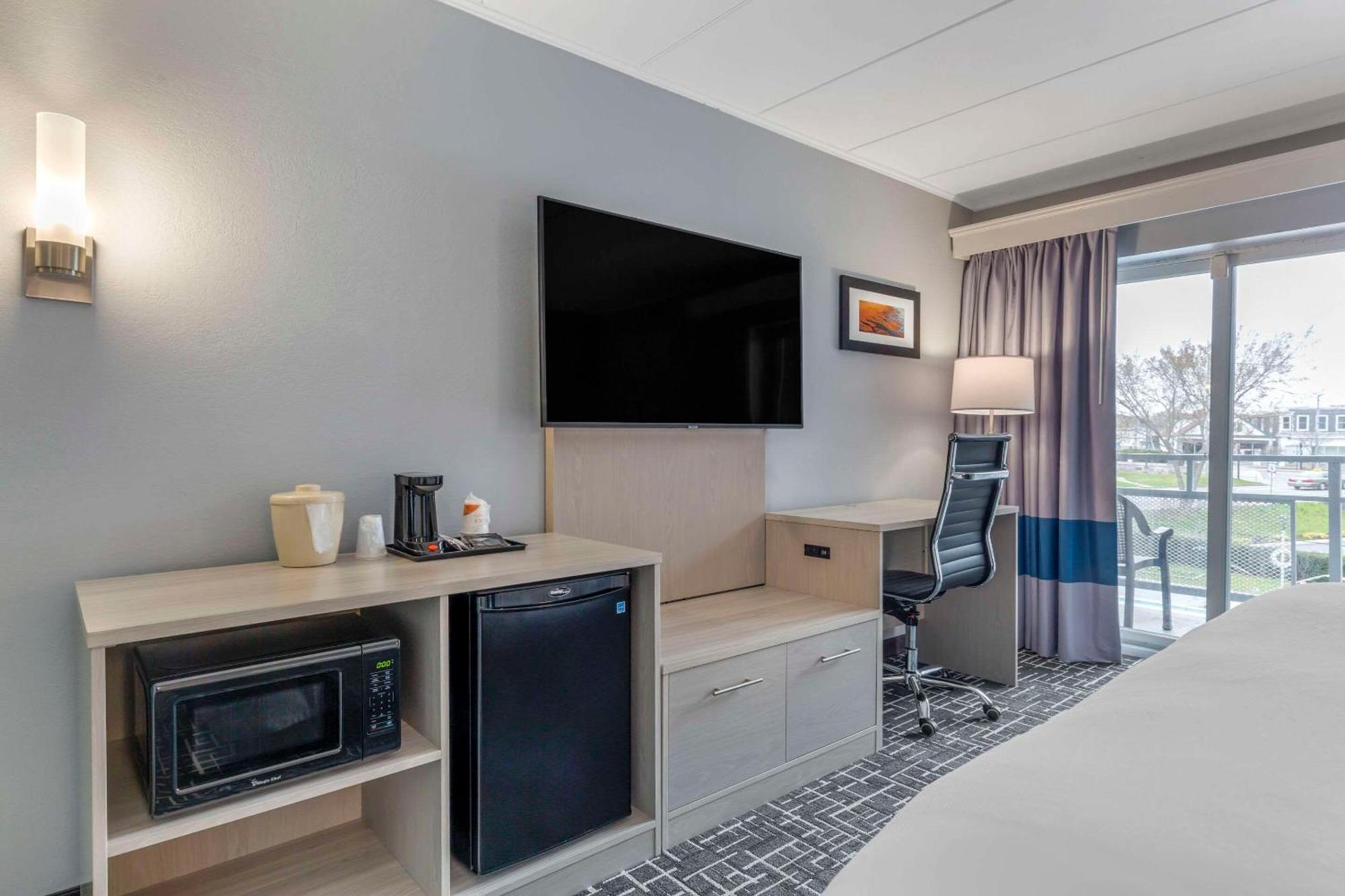 Comfort Inn Hyannis - Cape Cod Exterior foto